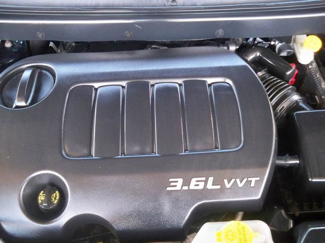 Used 2015 Dodge Journey SXT w/ Flexible Seating Group image 9