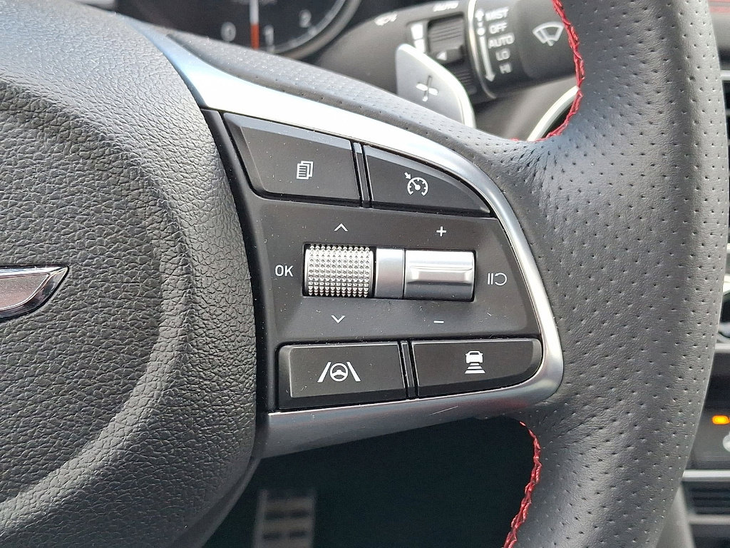 Used 2023 Genesis G70 3.3T w/ Sport Prestige Package AWD/4WD image 18