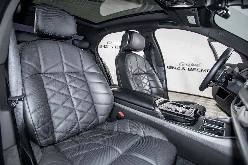 Used 2023 BMW 740i RWD image 16