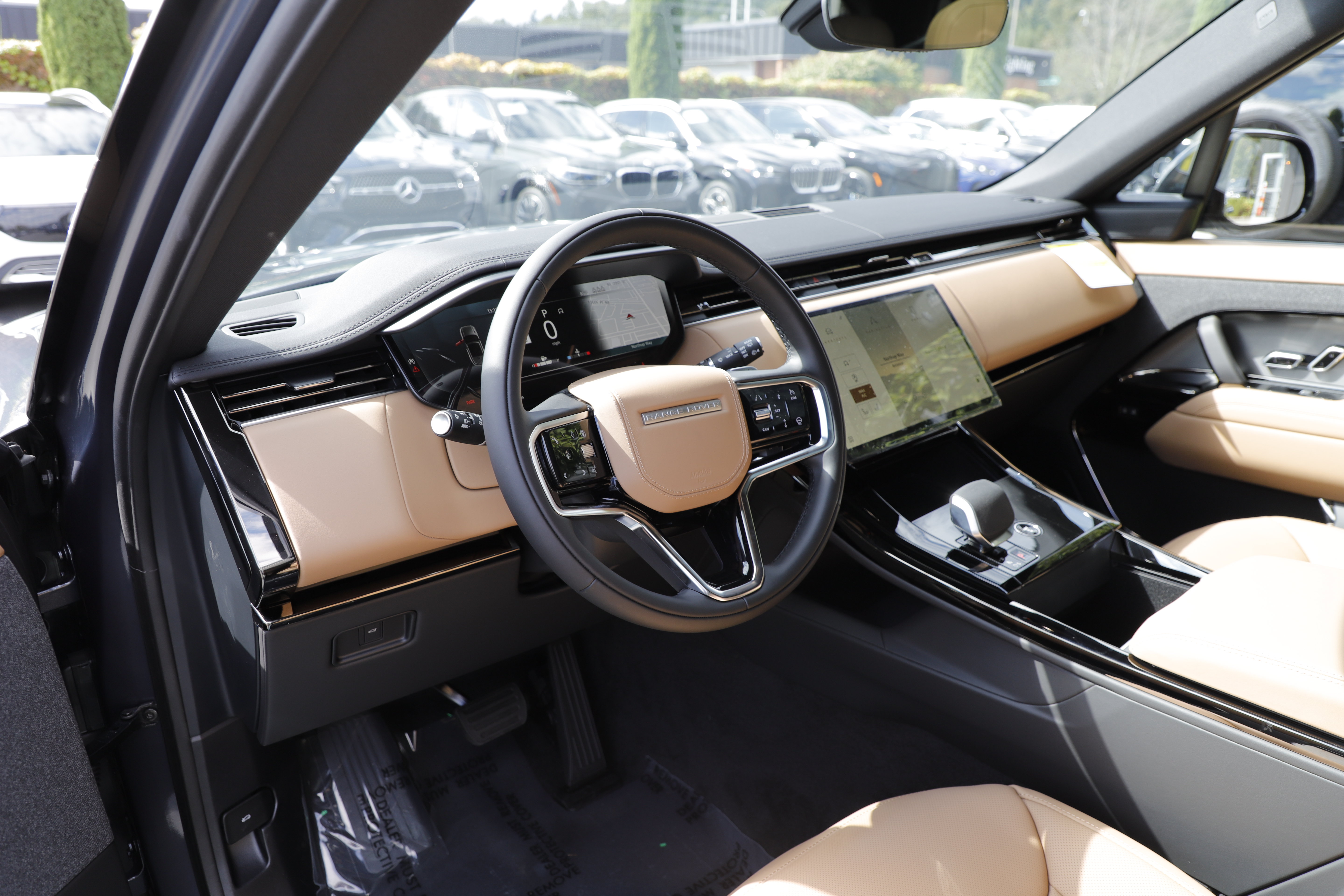New 2026 Land Rover Range Rover Sport SE AWD/4WD image 18