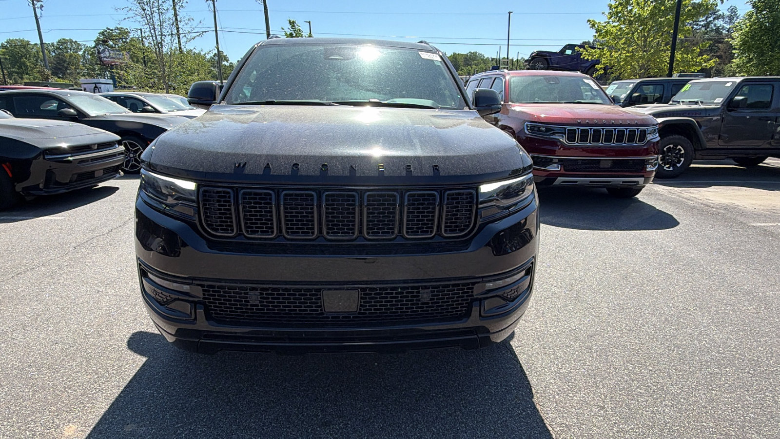 Used 2025 Jeep Wagoneer Series II w/ Premium Group I AWD/4WD image 3
