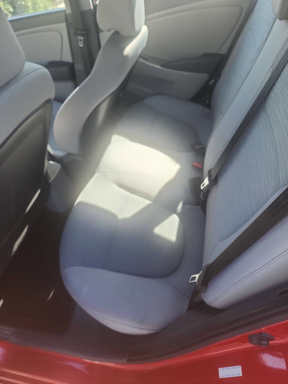 Used 2016 Hyundai Accent SE FWD image 8