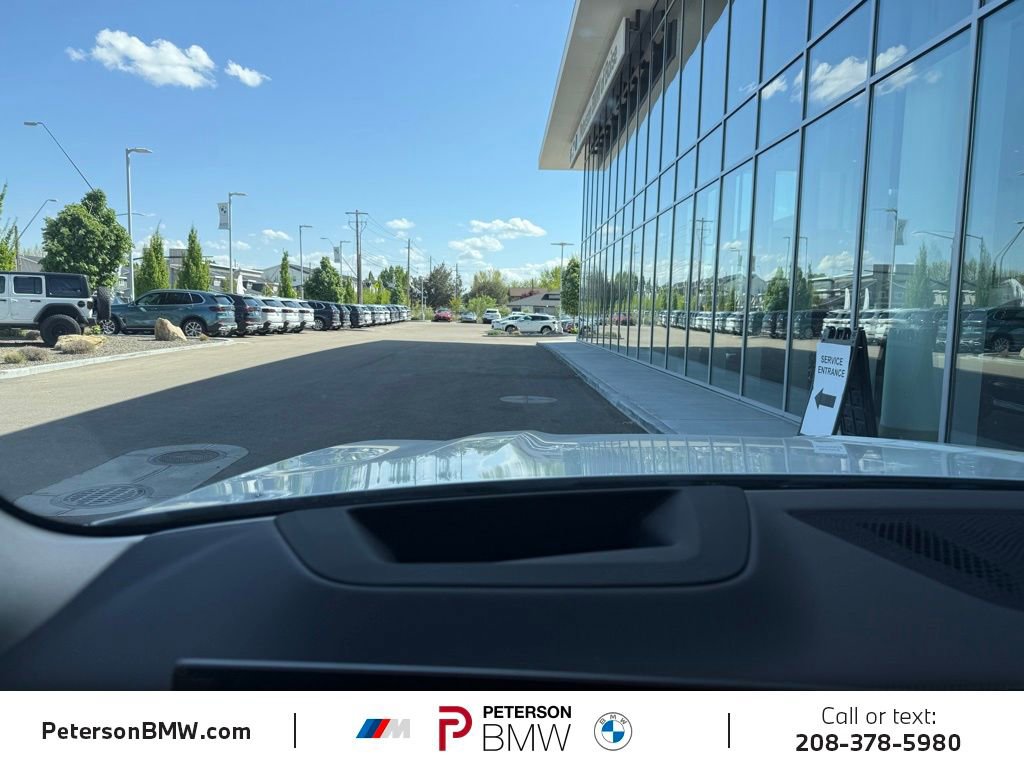 New 2027 BMW X7 xDrive40i w/ Premium Package AWD/4WD image 36