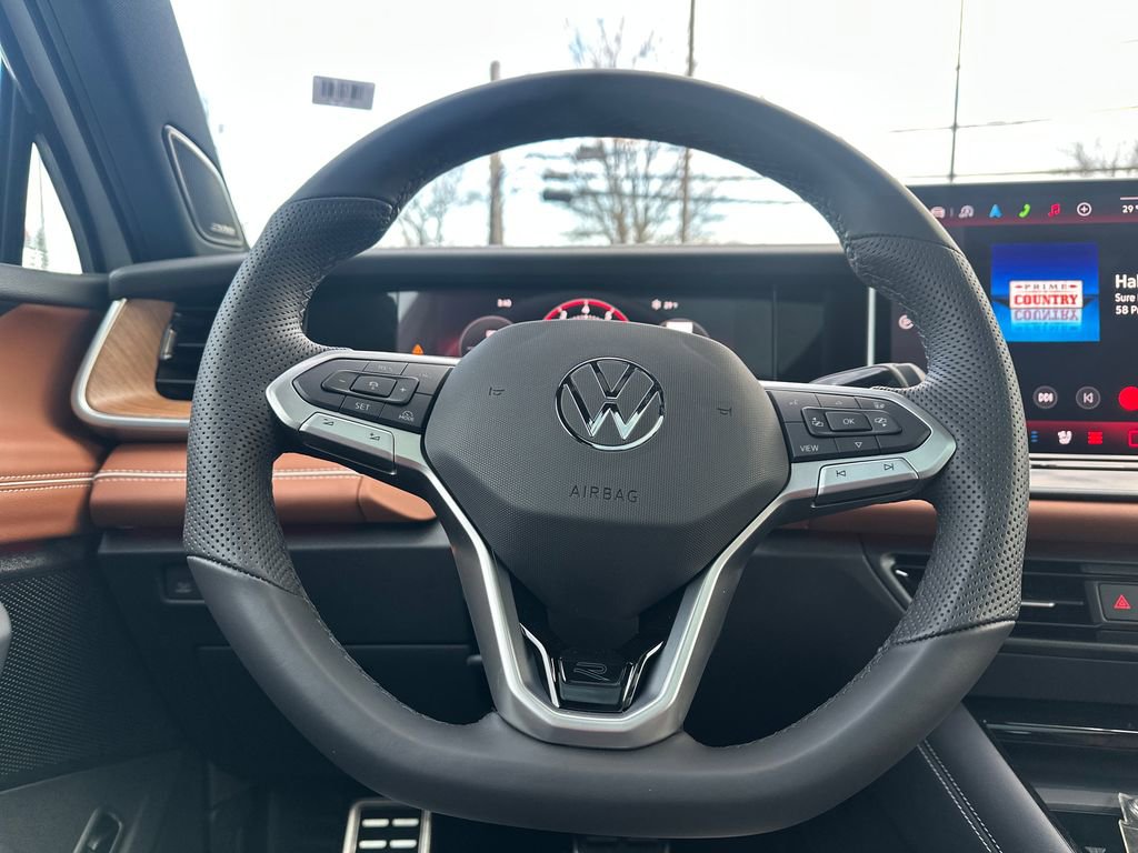 New 2026 Volkswagen Tiguan SEL R-Line image 7