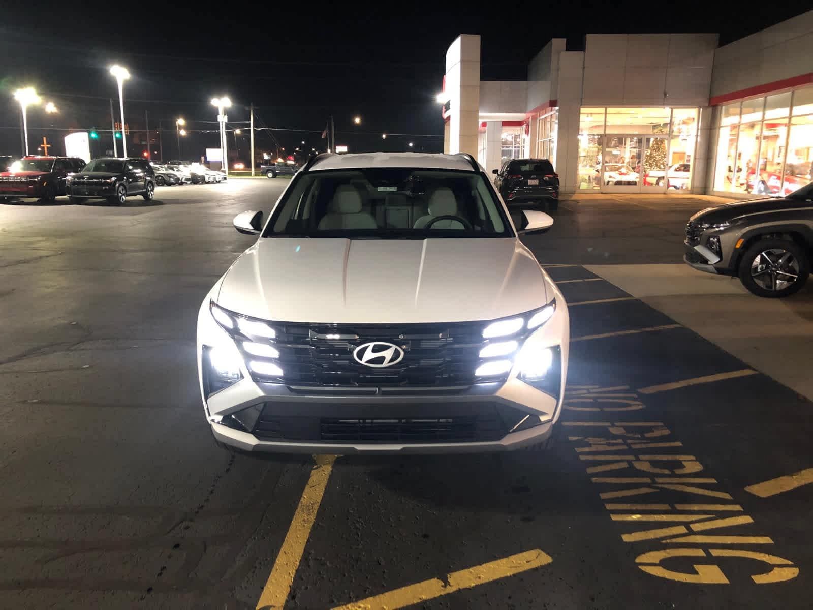 New 2026 Hyundai Tucson SEL AWD/4WD image 3