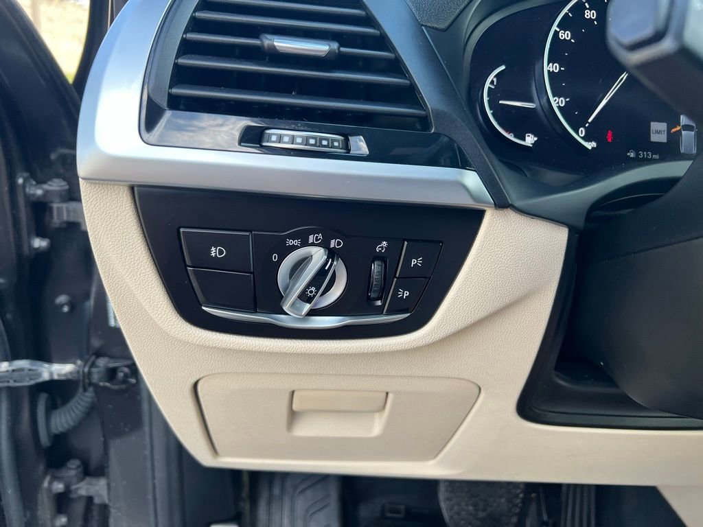 Used 2021 BMW X3 xDrive30i w/ Convenience Package image 45