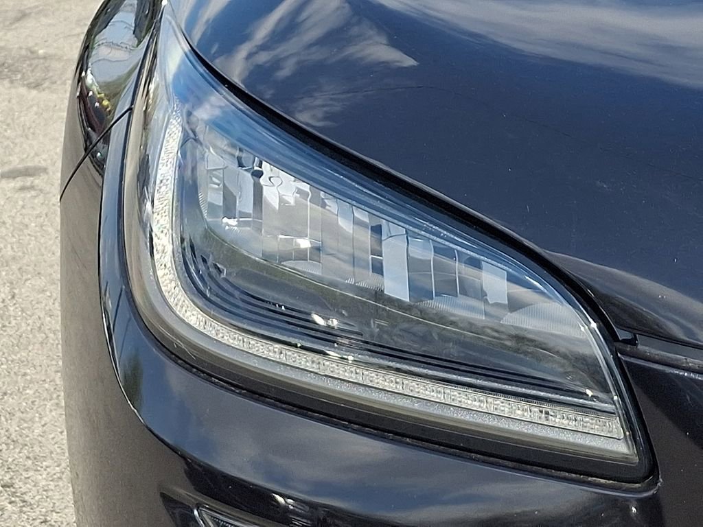 Used 2021 Lincoln Corsair Reserve w/ Equipment Group 201A AWD/4WD image 11