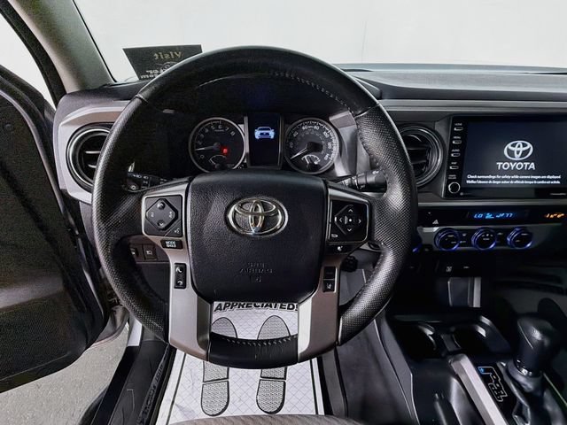 Used 2023 Toyota Tacoma SR5 AWD/4WD image 11