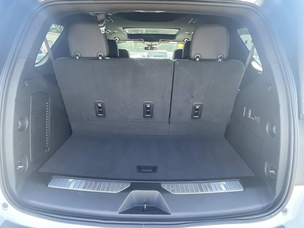 Used 2024 Chevrolet Tahoe RST w/ Luxury Package RWD image 11