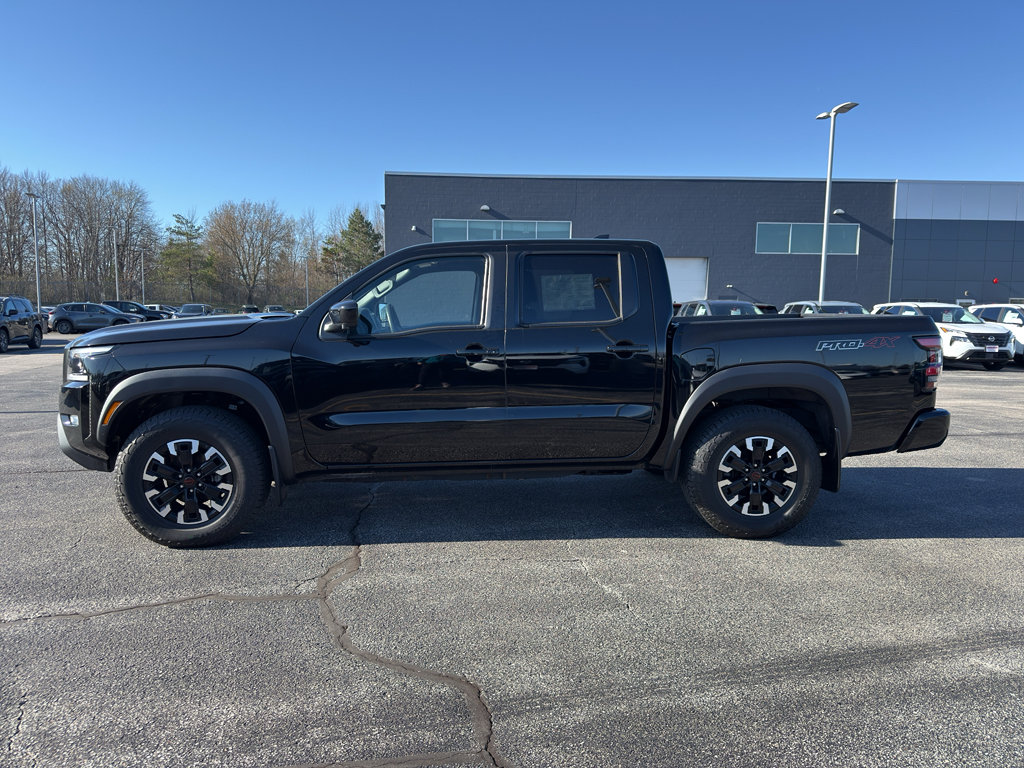 Used 2023 Nissan Frontier PRO-4X w/ Pro Convenience Package AWD/4WD image 6