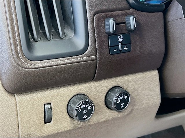 Used 2018 GMC Canyon SLT w/ Driver Alert Package image 18