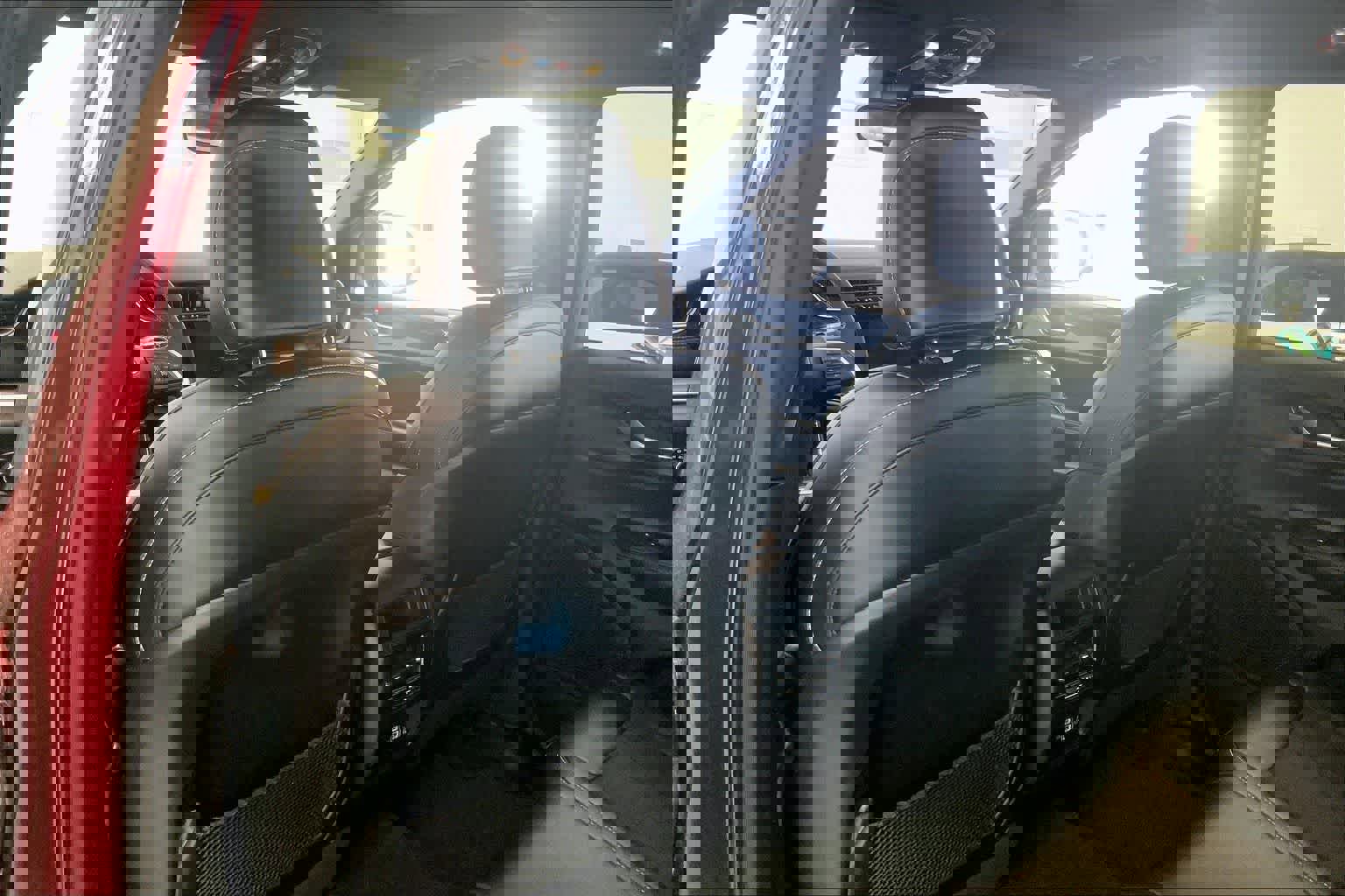 Used 2023 Jeep Grand Cherokee Altitude image 10