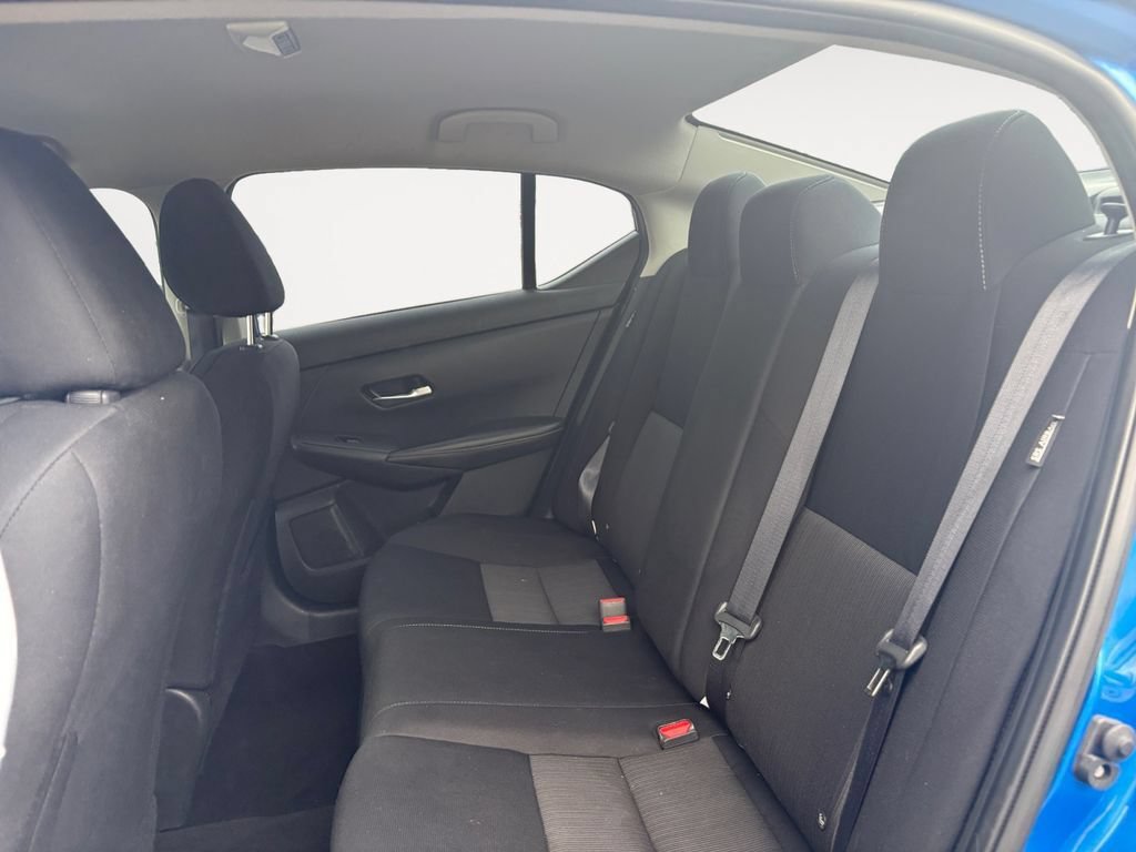Used 2023 Nissan Sentra SV FWD image 13