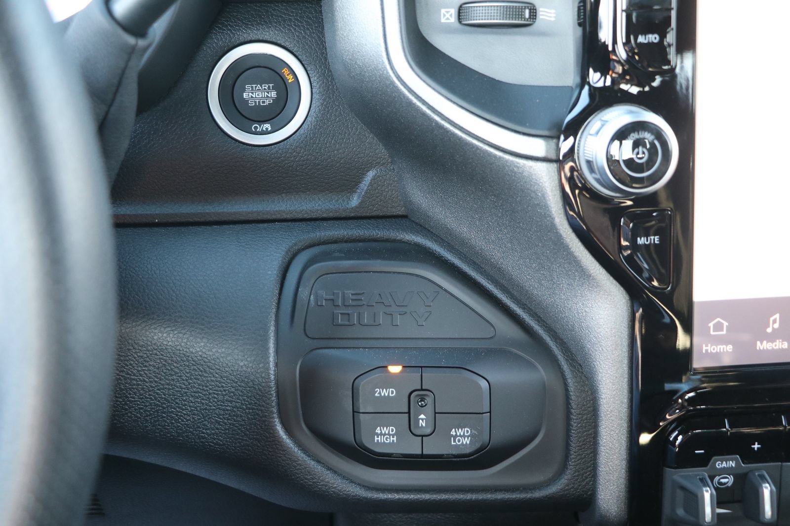 New 2026 RAM 2500 Tradesman AWD/4WD image 24