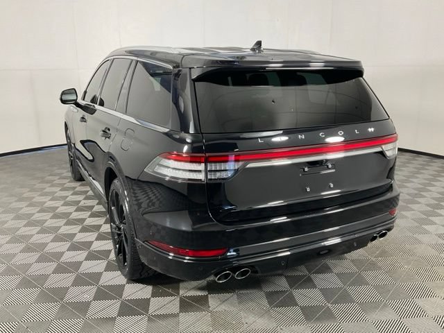 Used 2022 Lincoln Aviator Reserve w/ Equipment Group 201A AWD/4WD image 4