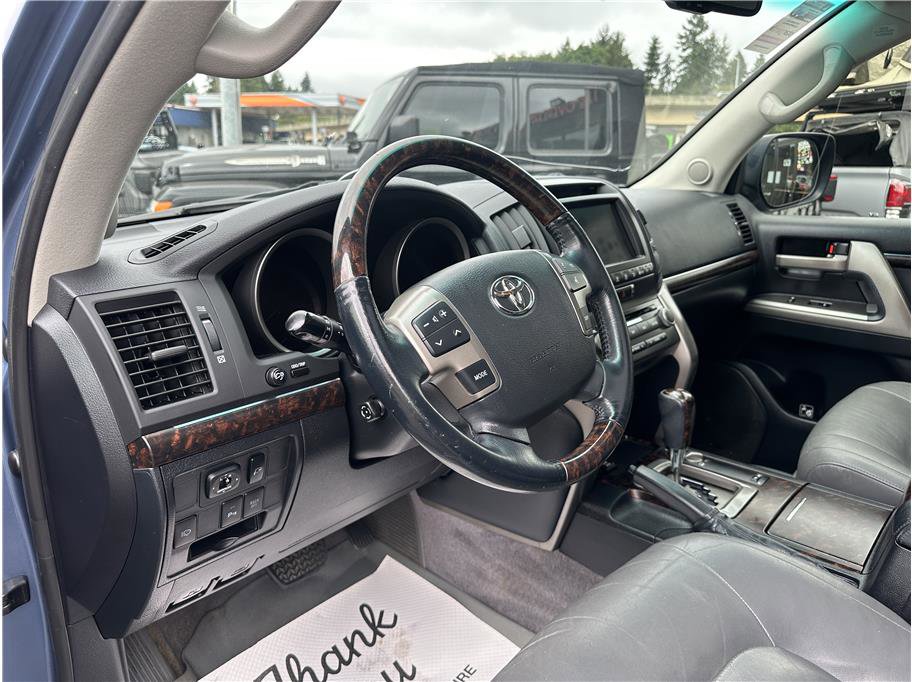 Used 2011 Toyota Land Cruiser w/ Upgrade Pkg image 16