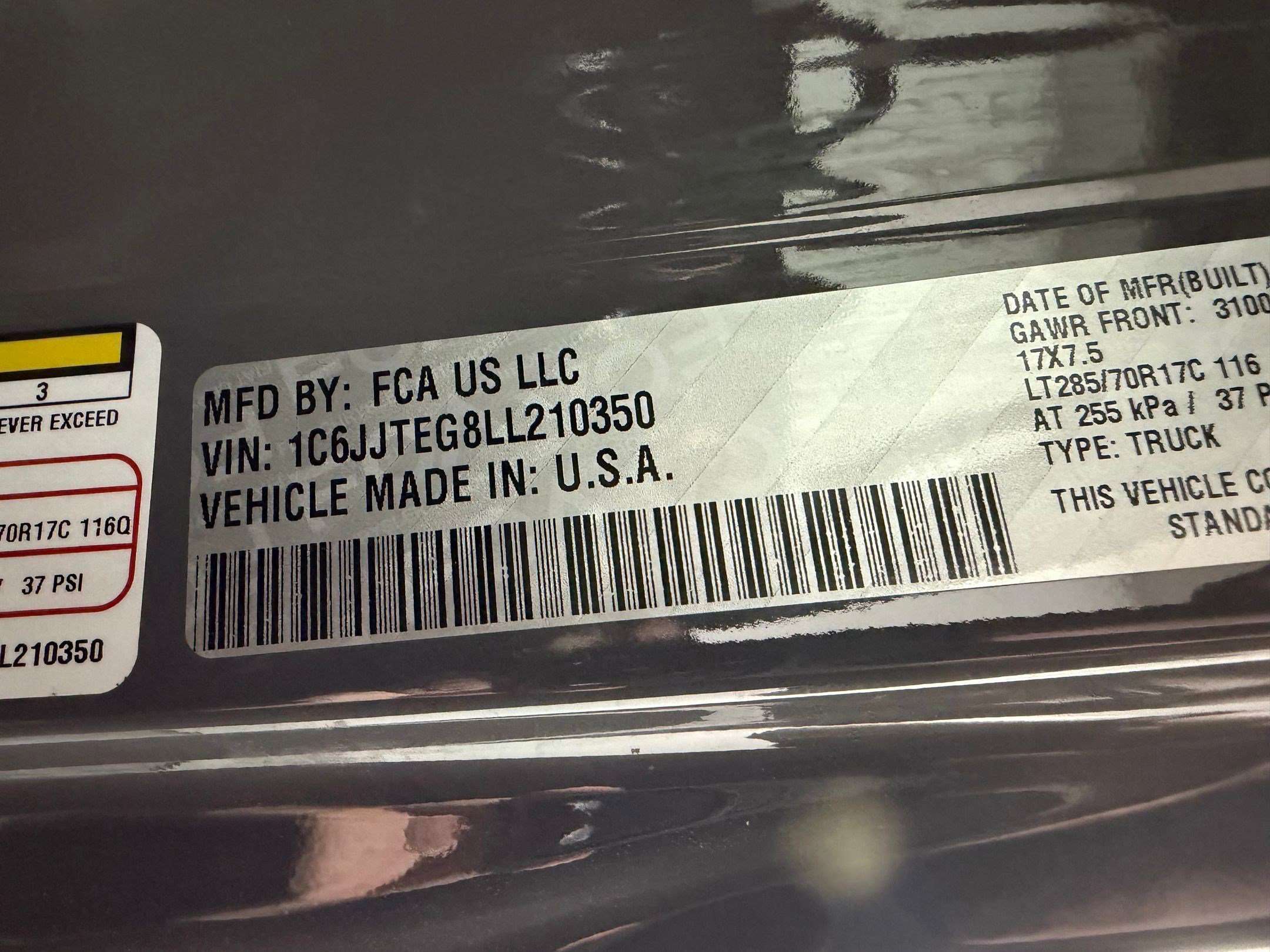 Used 2020 Jeep Gladiator Mojave AWD/4WD image 16