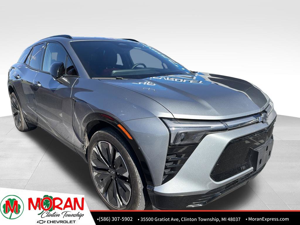 Used 2024 Chevrolet Blazer EV RS AWD/4WD image 2