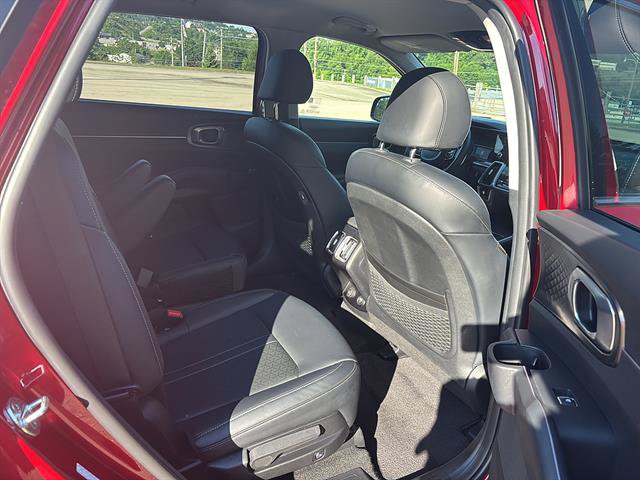 Used 2022 Kia Sorento S AWD/4WD image 19