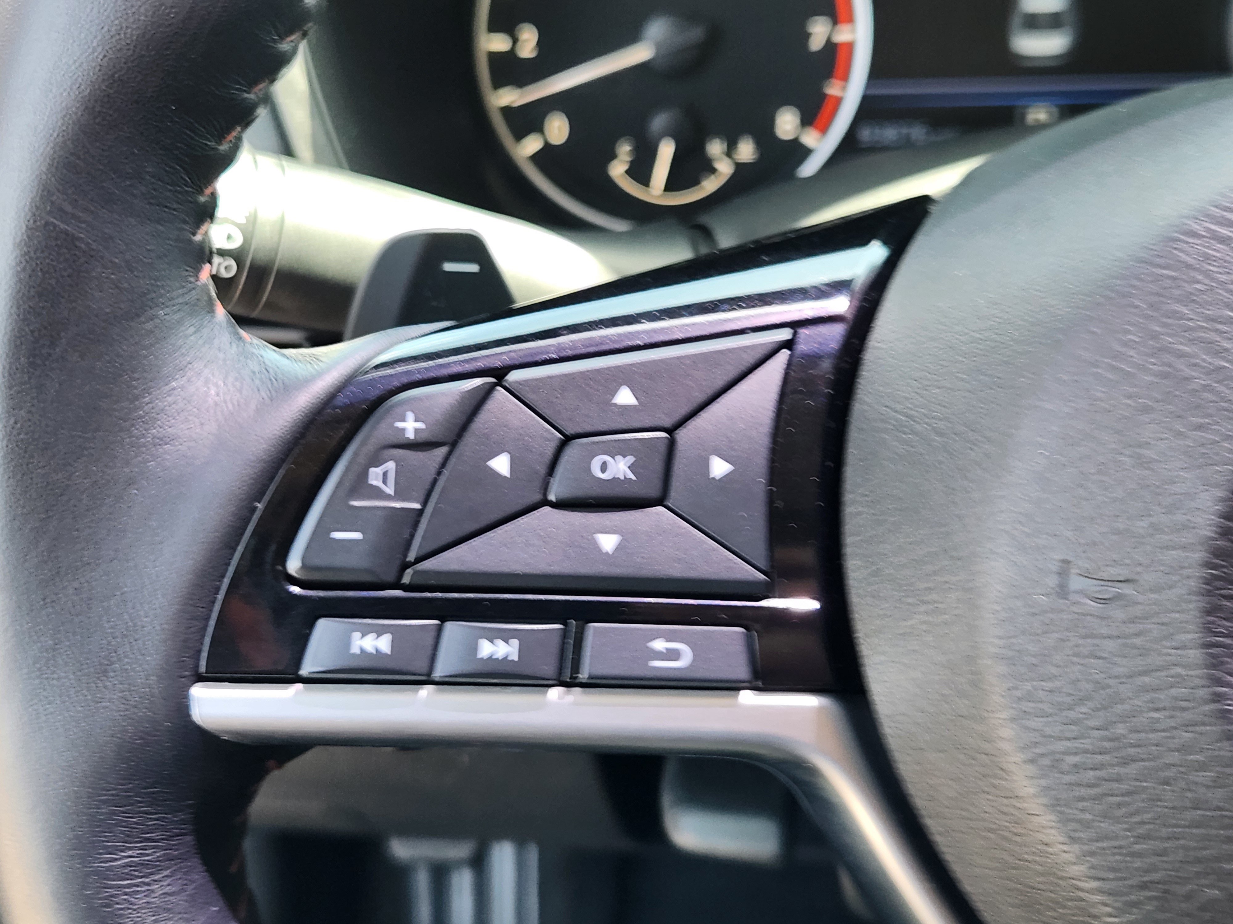 Used 2019 Nissan Altima 2.5 SR w/ SR Premium Package FWD image 22
