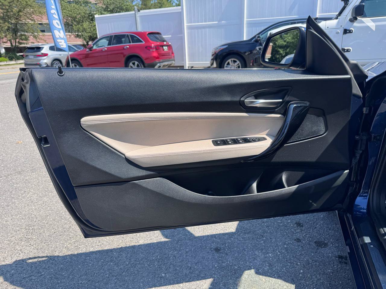 Used 2017 BMW 230i xDrive Convertible AWD/4WD image 19