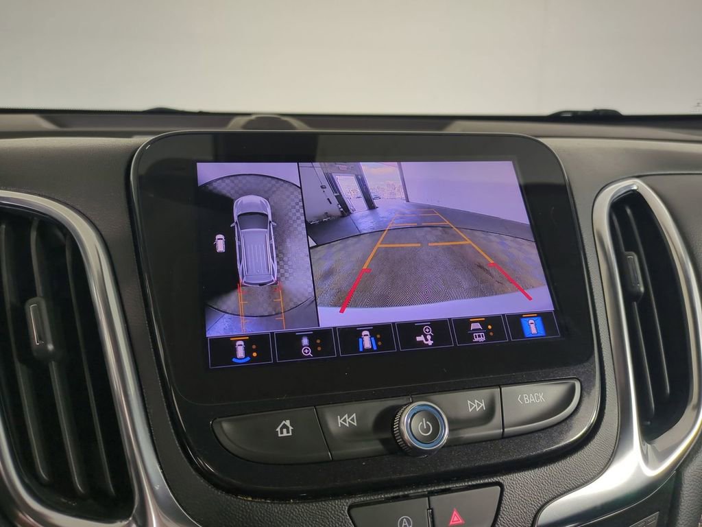 Used 2022 Chevrolet Equinox Premier image 26