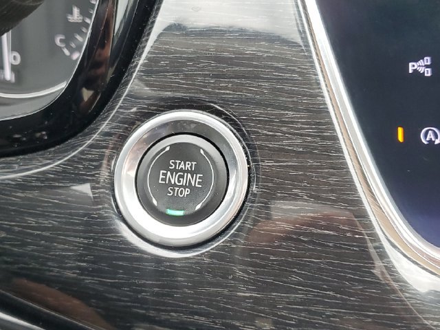 Certified 2020 Cadillac XT6 Premium Luxury AWD/4WD image 26