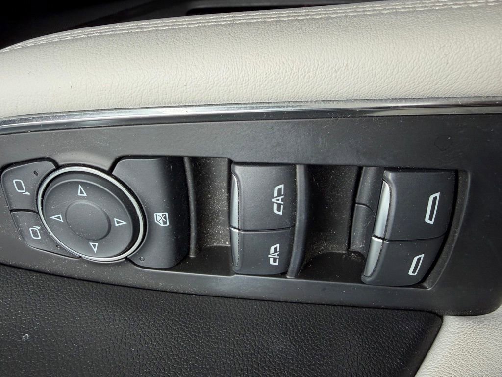 Used 2024 Buick Envision Avenir image 16