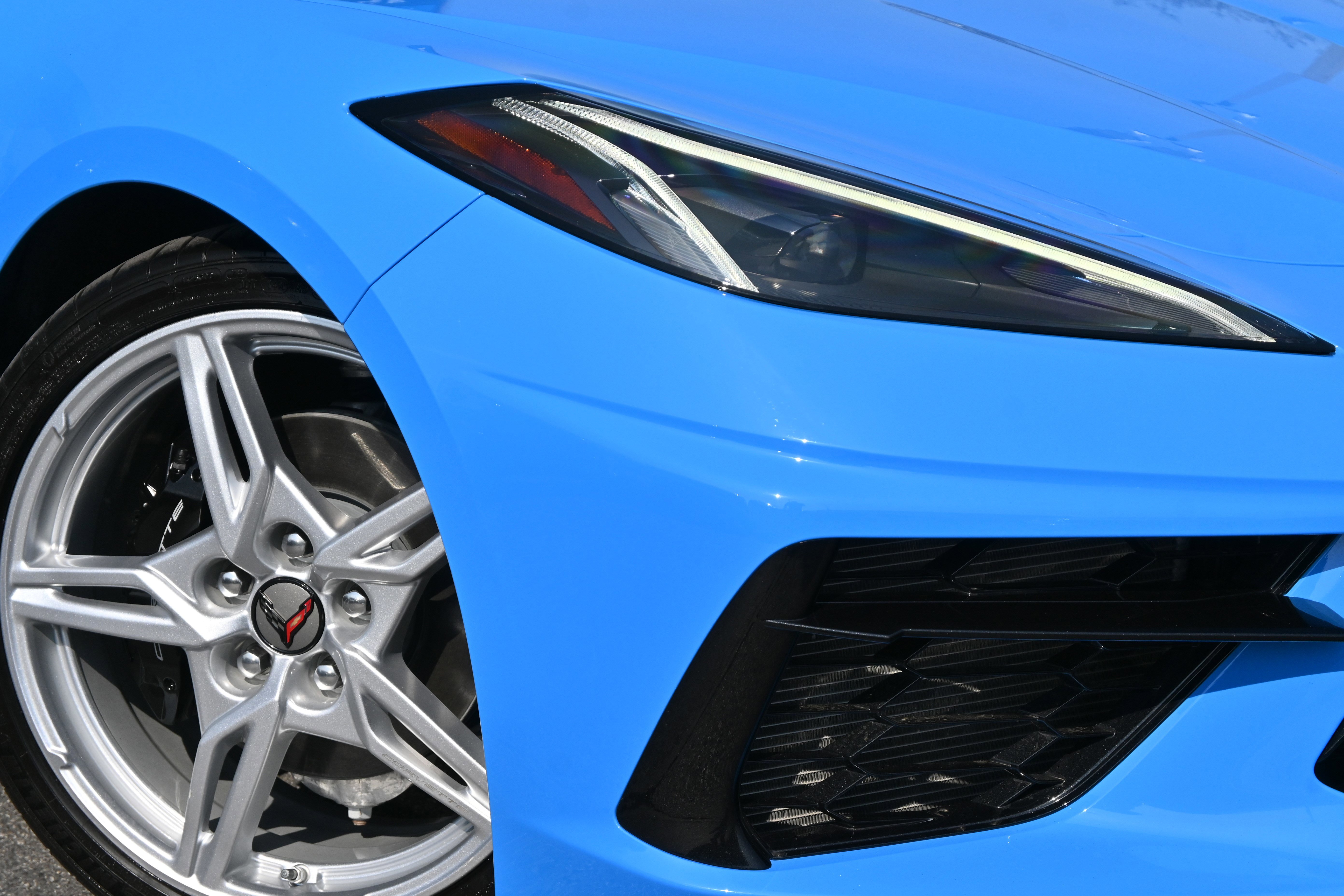 Used 2023 Chevrolet Corvette Stingray Convertible w/ 1LT image 13