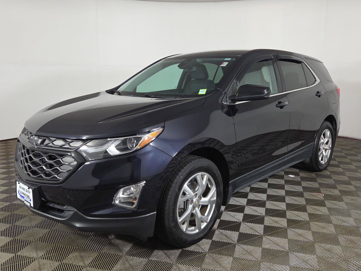 Used 2020 Chevrolet Equinox LT AWD/4WD image 3