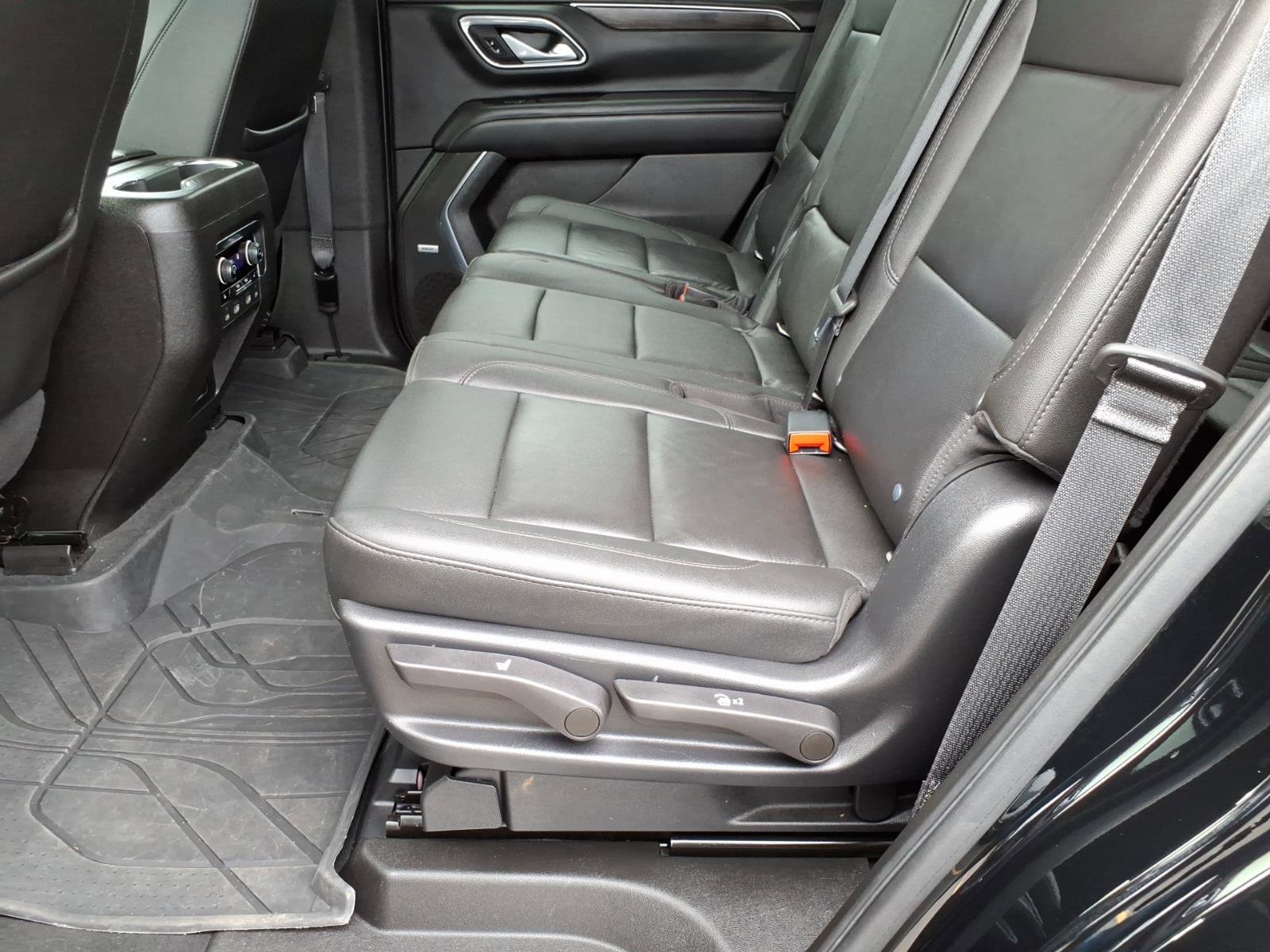 Certified 2022 Chevrolet Tahoe Z71 w/ Luxury Package image 13
