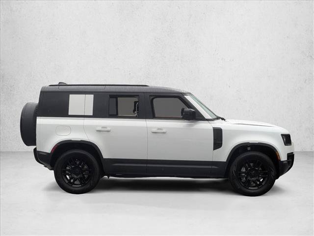 New 2026 Land Rover Defender 110 S AWD/4WD image 4