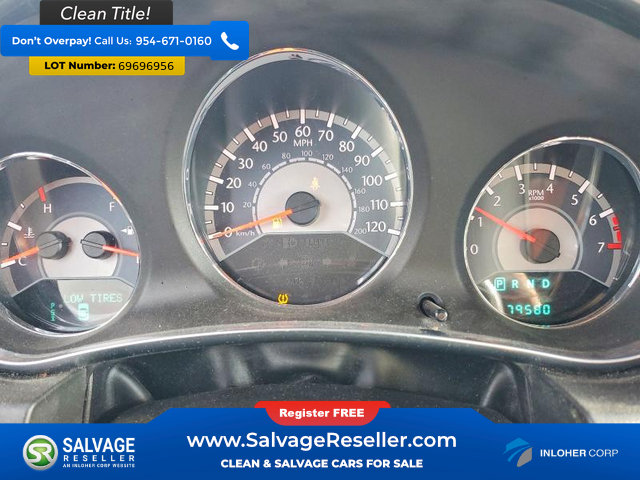 Used 2011 Chrysler 200 Limited FWD image 12