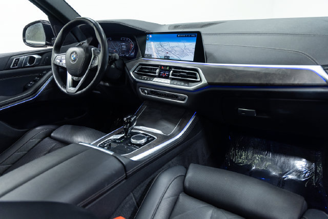 Used 2023 BMW X5 xDrive40i AWD/4WD image 26