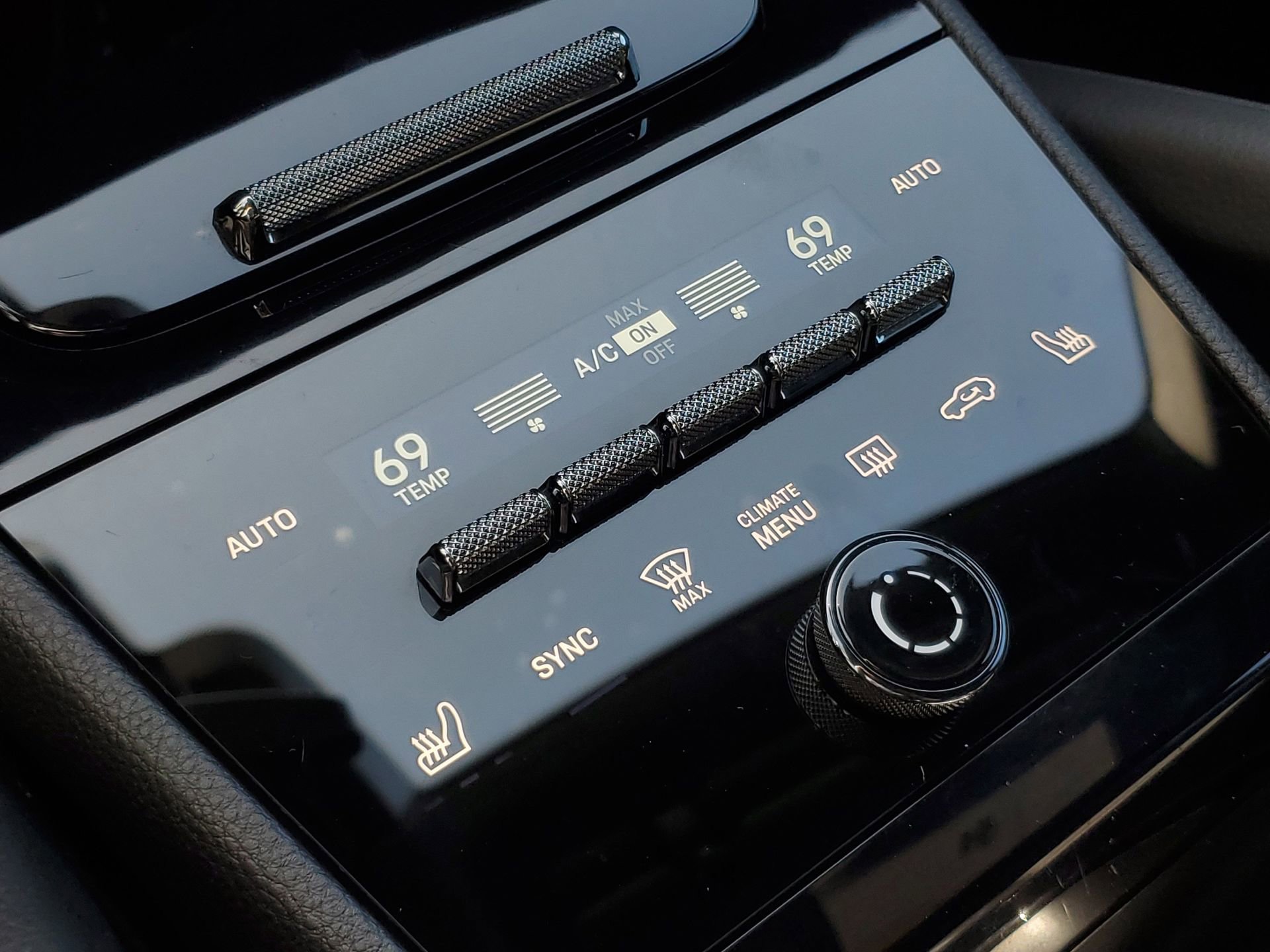 Used 2024 Porsche Cayenne AWD/4WD image 33