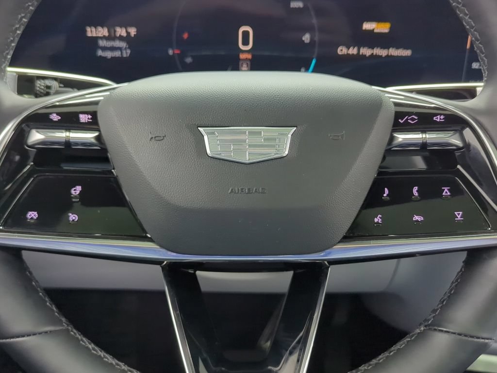 Used 2024 Cadillac Lyriq Sport AWD/4WD image 15