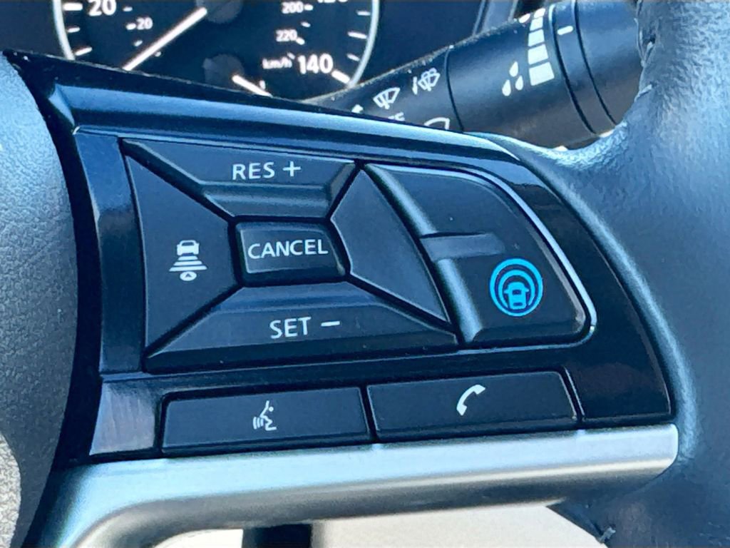 Used 2023 Nissan Altima 2.5 SV w/ SV Premium Package image 12