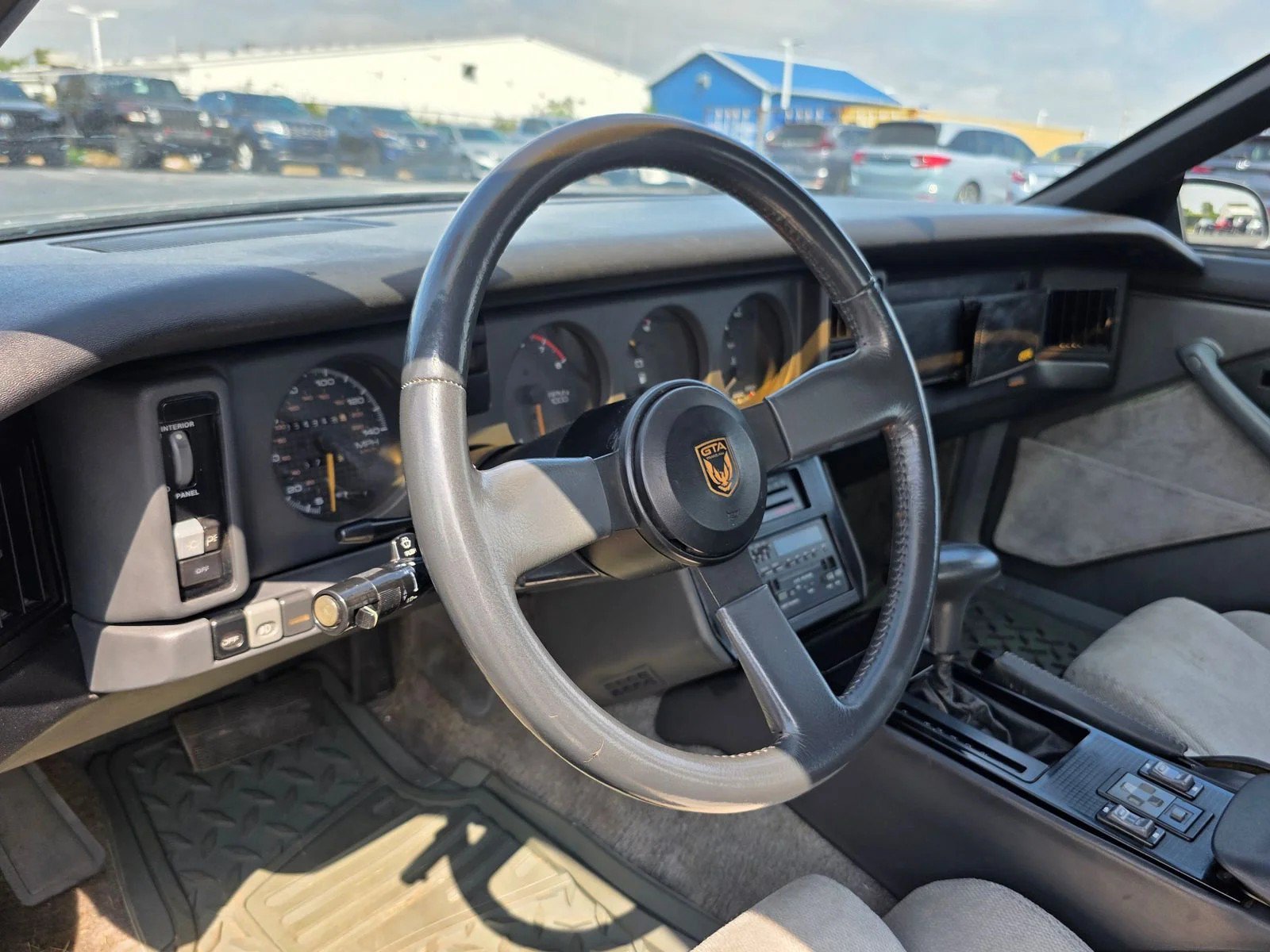 Used 1987 Pontiac Firebird Trans Am RWD image 39