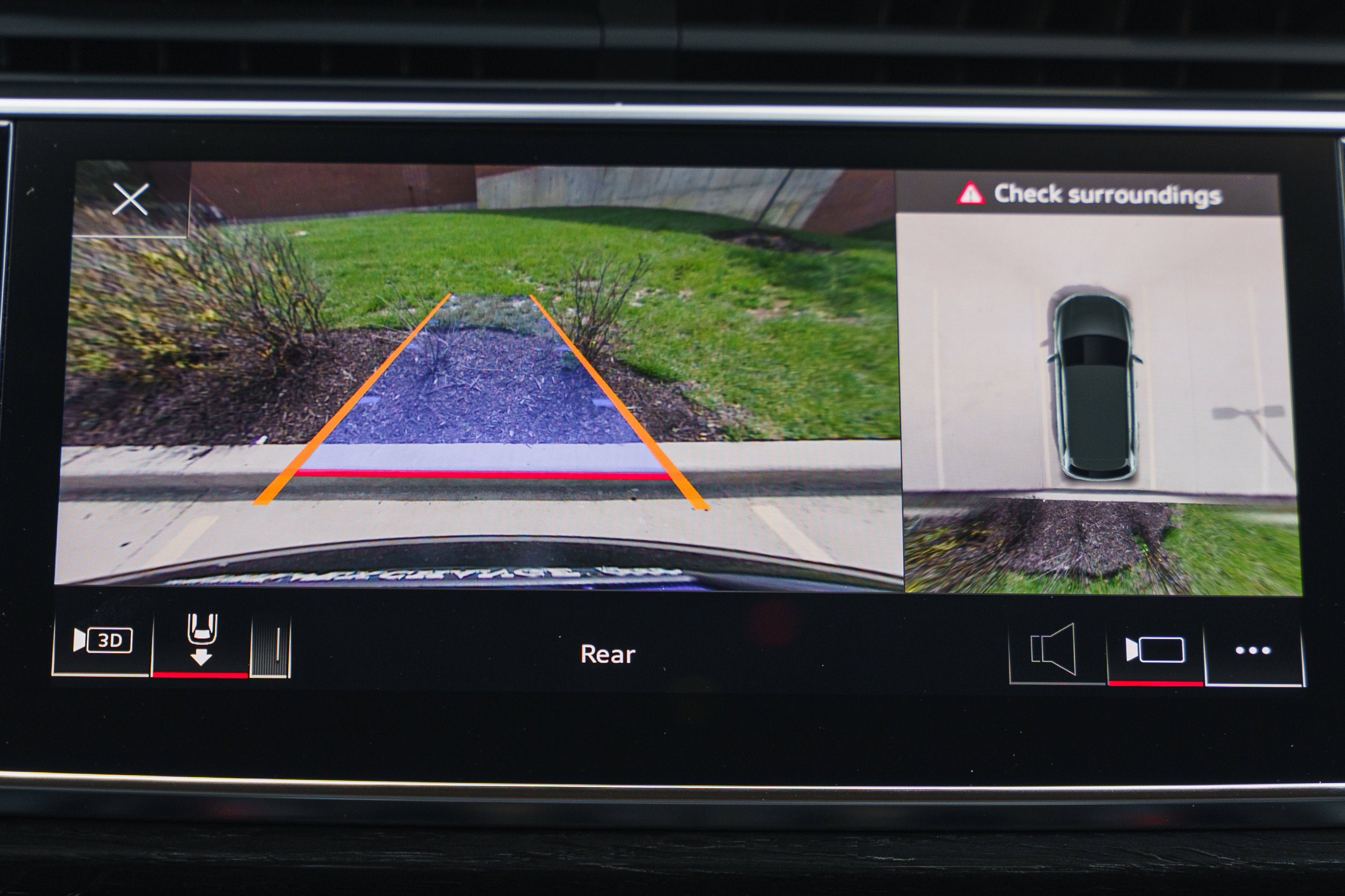 Used 2025 Audi Q7 3.0T Premium Plus w/ Premium Plus Package image 16