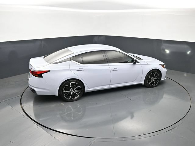 Used 2023 Nissan Altima 2.5 SR FWD image 21