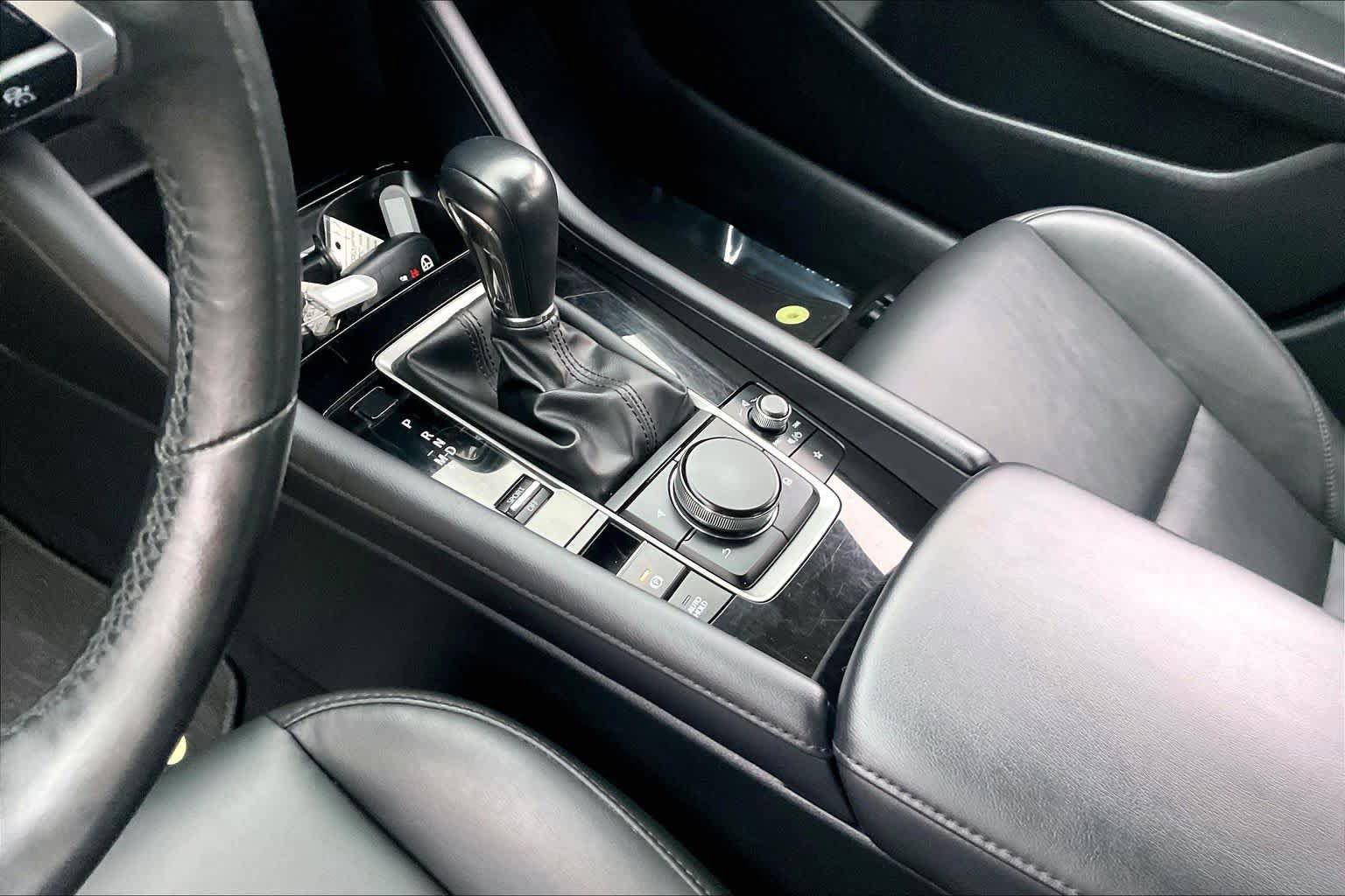 Used 2024 MAZDA MAZDA3 s FWD image 14