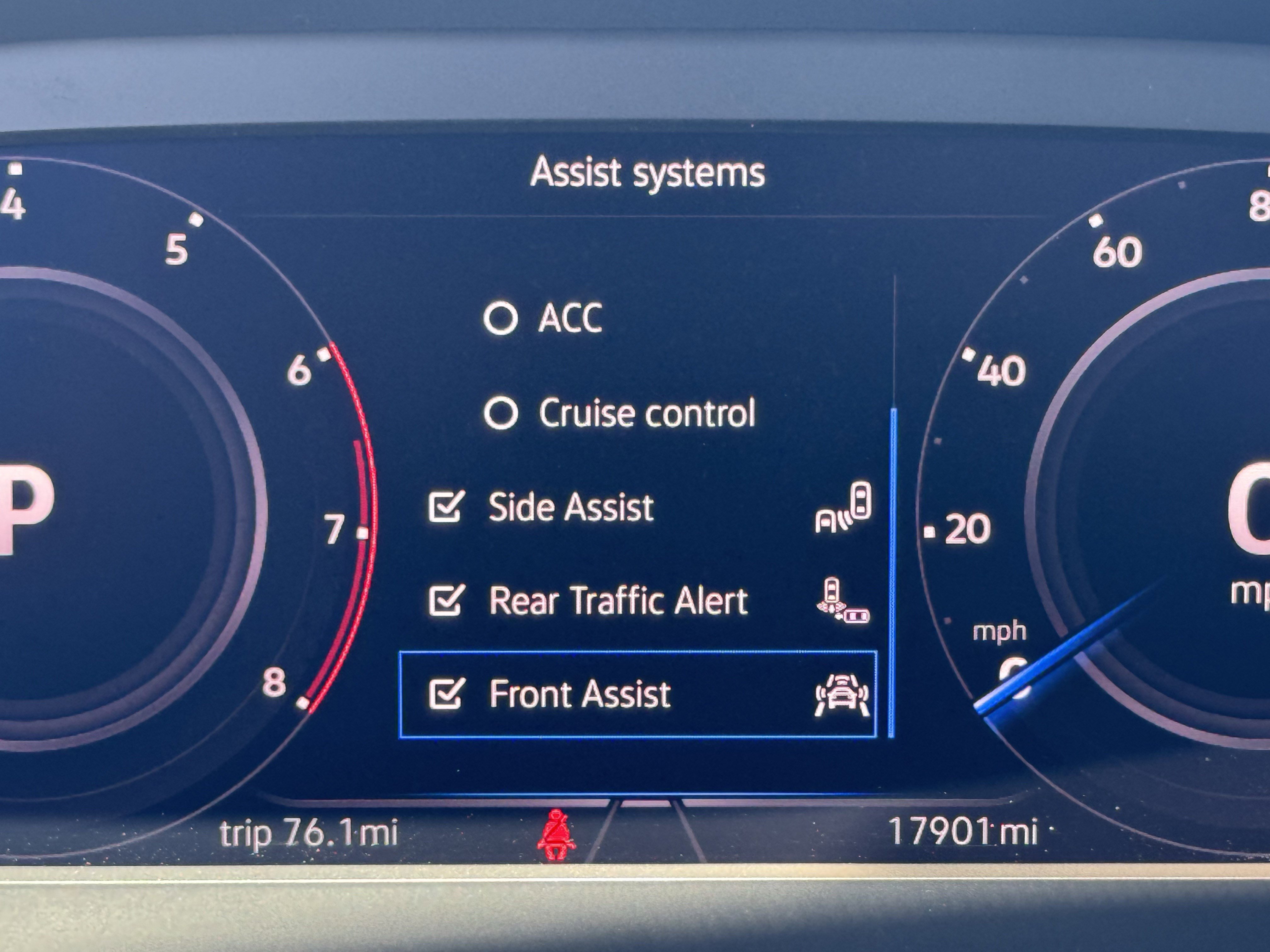 Certified 2024 Volkswagen Tiguan SEL R-Line AWD/4WD image 23