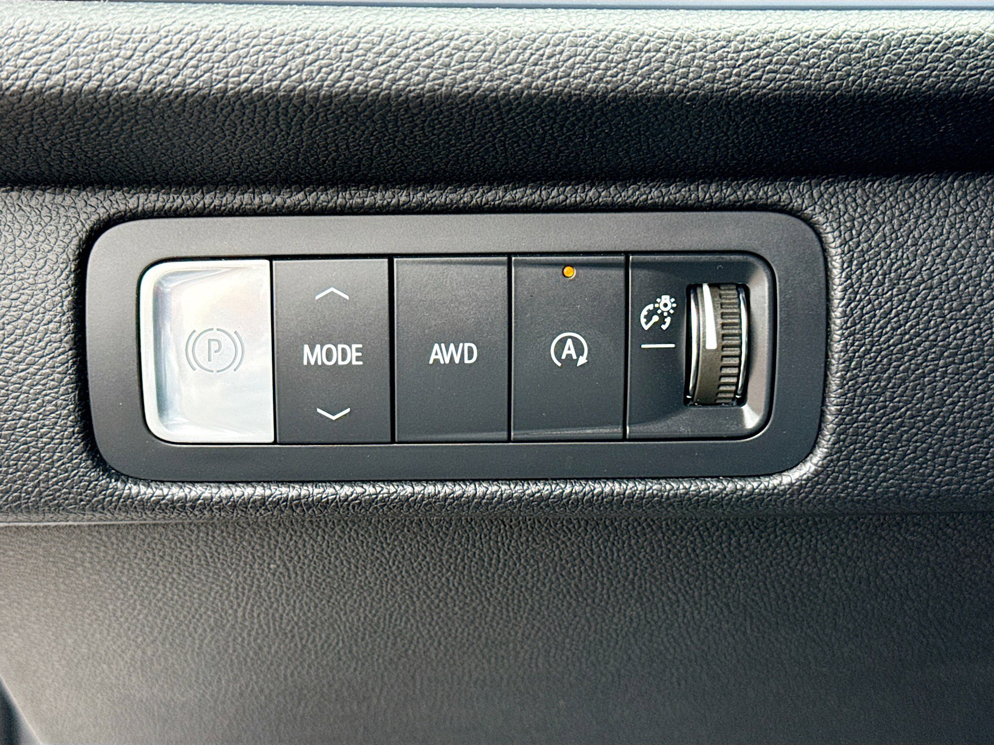 Used 2024 Chevrolet Traverse RS w/ LPO, Floor Liner Package image 38