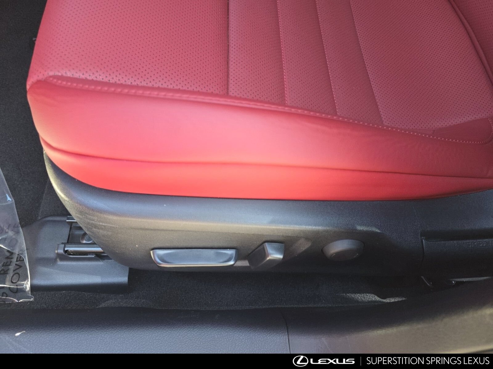Certified 2025 Lexus IS 350 F Sport RWD image 16