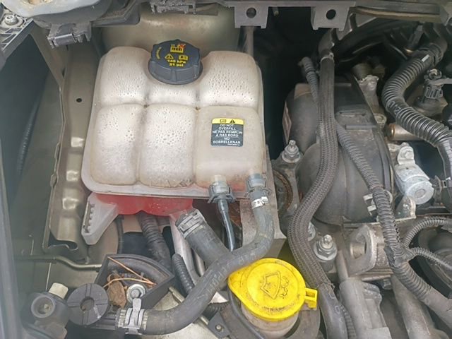 Used 2013 Ford Escape SE FWD image 48
