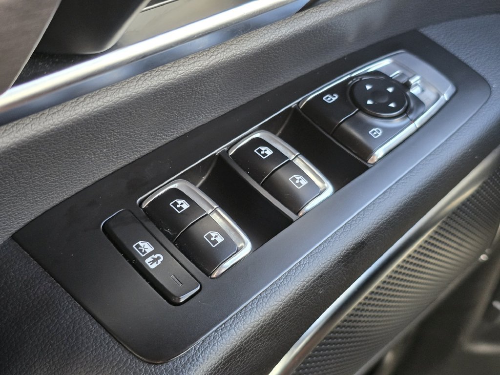 Certified 2025 Kia Telluride SX Prestige X-Line AWD/4WD image 32