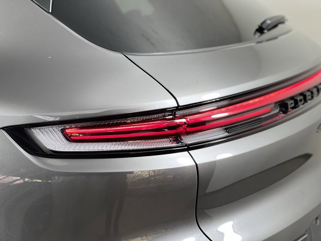 Certified 2026 Porsche Cayenne image 12