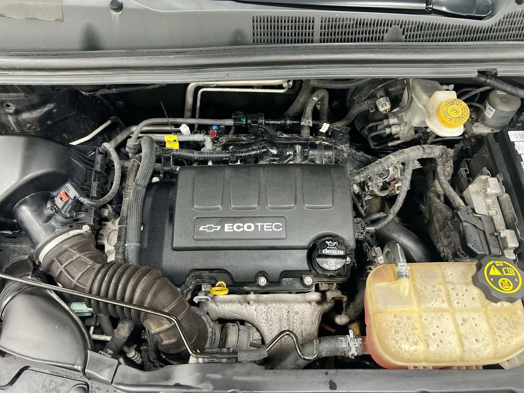 Used 2017 Chevrolet Trax LT w/ Driver Confidence Package image 24