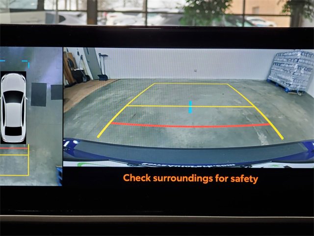 Used 2025 Toyota Camry XSE image 29