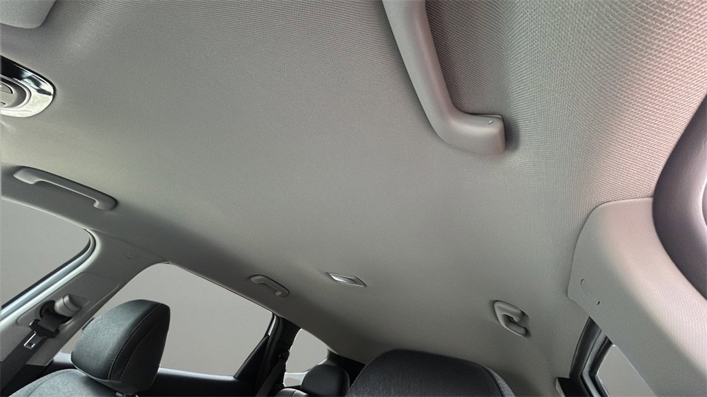 Certified 2023 Hyundai Santa Fe SE image 17